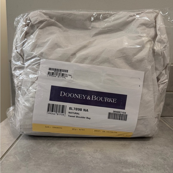 New! Dooney & Bourke Florentine Leather Tassel Shoulder Bag - Picture 10 of 11